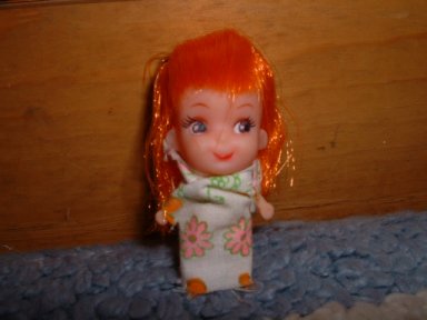 Tiny Kiddle Look-alike