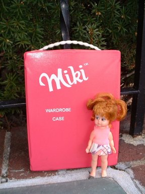Miki Wardrobe Case