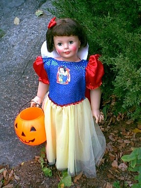 Patti Playpal as Snow White