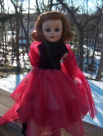 Sweet Sue Sophisticate