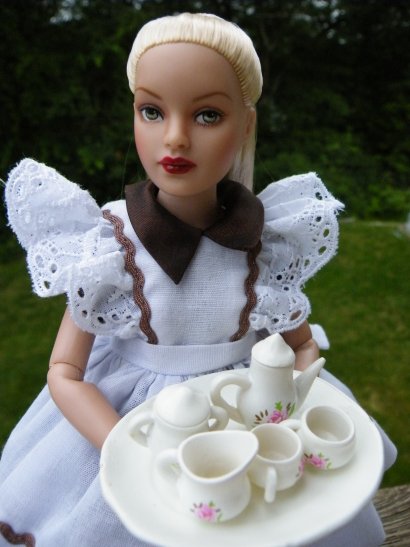 Tiny Kitty Image of the Week